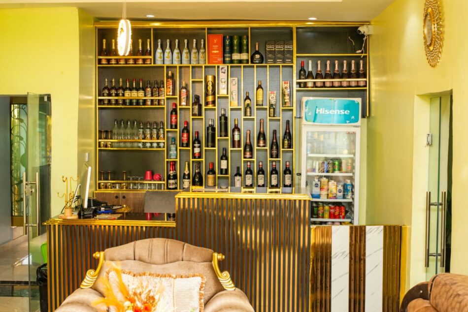 Your Golden Launchpad: How to Explore Like a Local (And Relax Like Royalty)